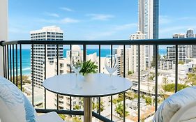 Sea View Hotel Room Heart Of Surfers Paradise